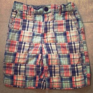 Boys Plaid Shorts 🌟 OshKosh (6)